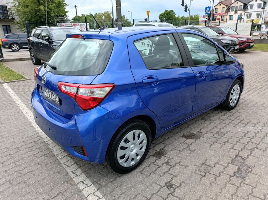Toyota Yaris 1,0 benzyna 72KM, Niski Przebieg Salon PL, VAT23% 8